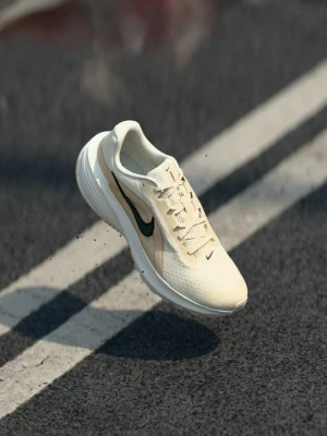 Buty do biegów ulicznych Nike biały