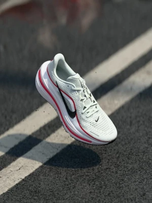 Obuwie do biegania treningowe Nike biały