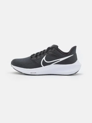 Obuwie do biegania treningowe Nike czarny
