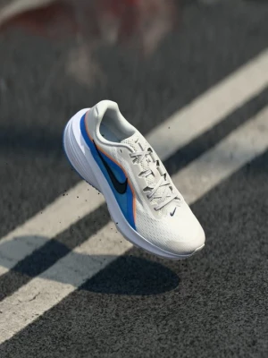 Obuwie do biegania treningowe Nike czarny