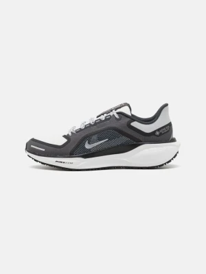 Obuwie do biegania treningowe Nike czarny