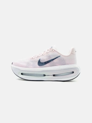 Obuwie do biegania treningowe Nike czerwony