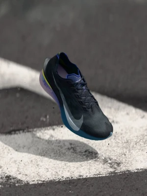 Obuwie do biegania treningowe Nike granatowy