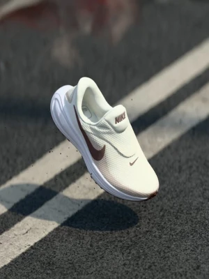 Obuwie do biegania treningowe Nike