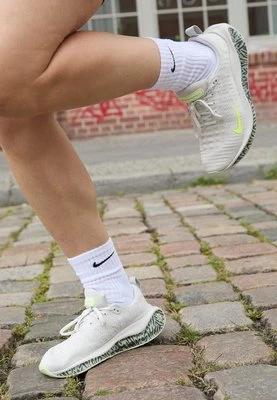 Obuwie do biegania treningowe Nike Performance