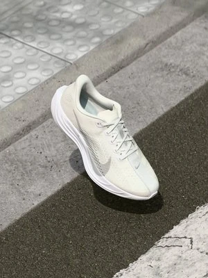 Obuwie do biegania treningowe Nike Performance