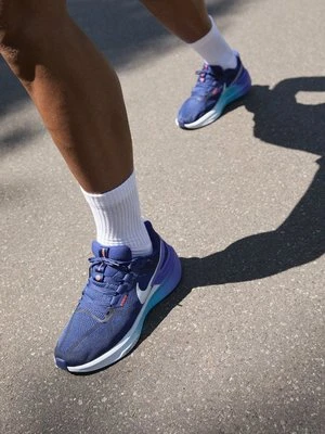 Obuwie do biegania treningowe Nike jasnoszary melanż