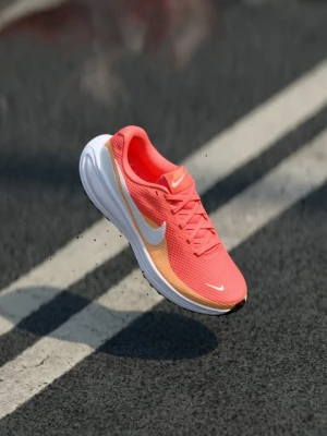 Obuwie do biegania treningowe Nike pomarańczowy
