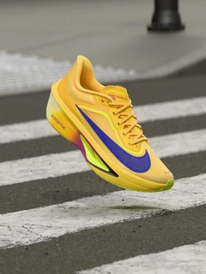 Obuwie do biegania treningowe Nike pomarańczowy