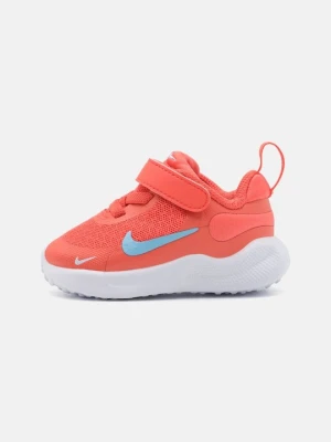 Obuwie do biegania treningowe Nike pomarańczowy