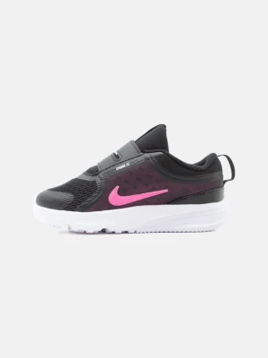 Obuwie do biegania treningowe Nike szary
