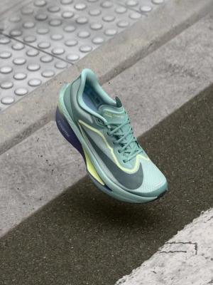 Obuwie do biegania treningowe Nike zielony