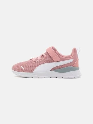 Obuwie do biegania treningowe Puma