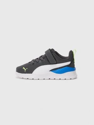 Obuwie do biegania treningowe Puma