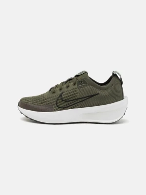 Obuwie do biegania Turystyka Nike zielony