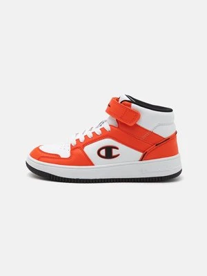 Obuwie do koszykówki Champion