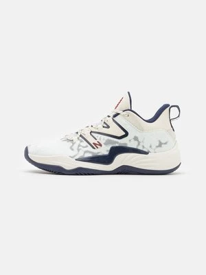 Obuwie do koszykówki New Balance