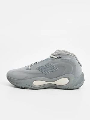 Obuwie do koszykówki New Balance szary