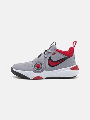 Obuwie do koszykówki Nike Performance