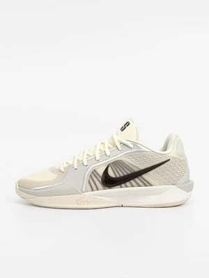 Obuwie do koszykówki Nike Performance