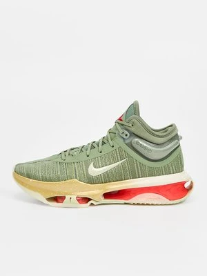 Obuwie do koszykówki Nike Performance