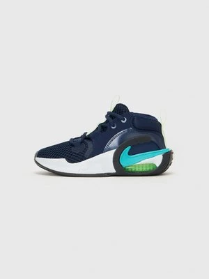 Obuwie do koszykówki Nike Performance