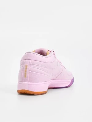 Obuwie do koszykówki Nike Performance