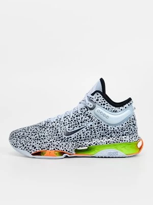 Obuwie do koszykówki Nike Performance