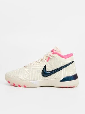 Obuwie do koszykówki Nike Performance