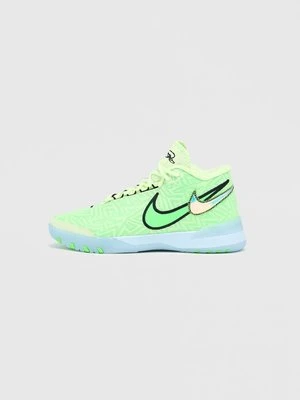 Obuwie do koszykówki Nike Performance