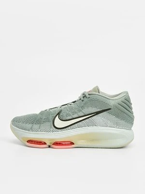 Obuwie do koszykówki Nike Performance