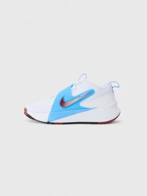 Obuwie do koszykówki Nike Performance