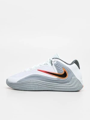 Obuwie do koszykówki Nike Performance