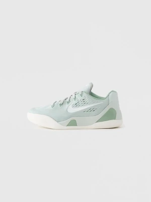Obuwie do koszykówki Nike srebrny