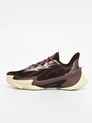 Obuwie do koszykówki Under Armour brązowy
