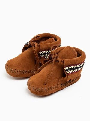 Obuwie do raczkowania minnetonka