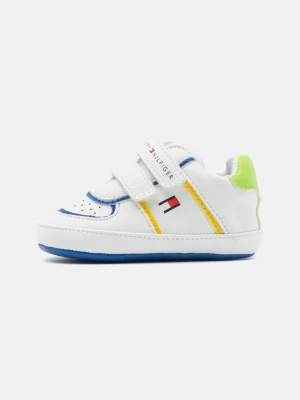 Obuwie do raczkowania Tommy Hilfiger biały