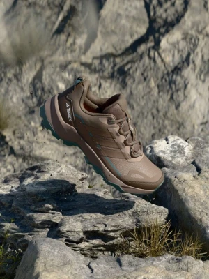 Obuwie hikingowe Adidas Terrex brązowy