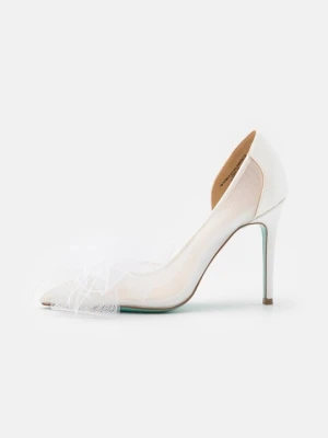Obuwie ślubne Blue By Betsey Johnson biały