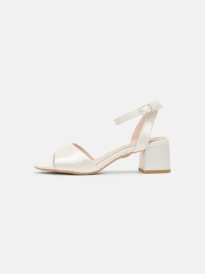 Obuwie ślubne Buffalo