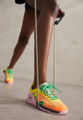 Obuwie treningowe adidas by stella mccartney