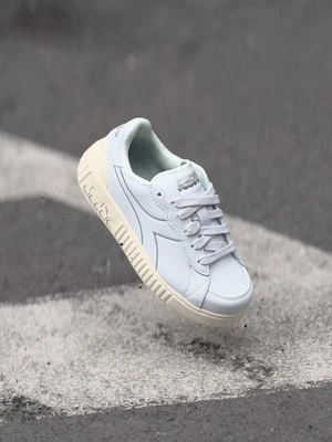 Obuwie treningowe Diadora