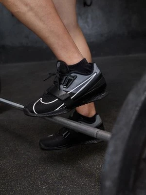 Obuwie treningowe Nike Performance