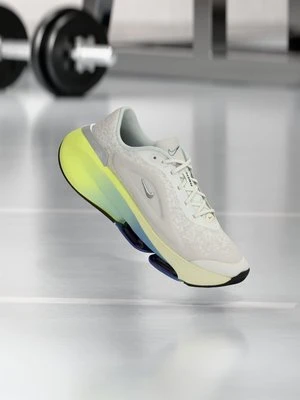 Obuwie treningowe Nike Performance