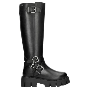 Czarne skórzane kozaki damskie typu bikery ze srebrnymi klamrami 71053-51 Wojas