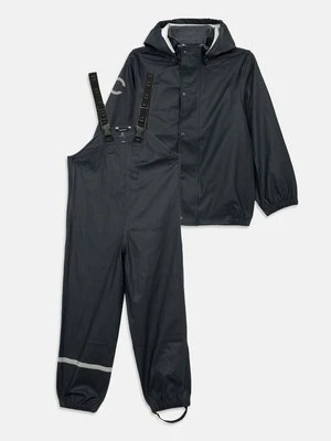 Kurtka przeciwdeszczowa mikk-line