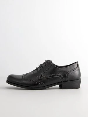 Oksfordki Clarks
