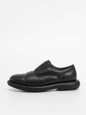 Oksfordki Clarks