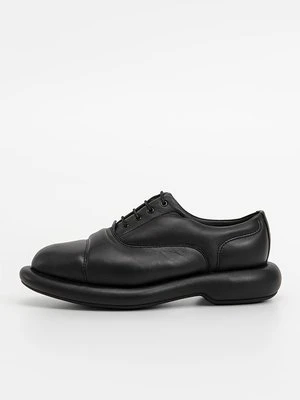 Oksfordki Clarks