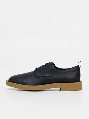Oksfordki Clarks